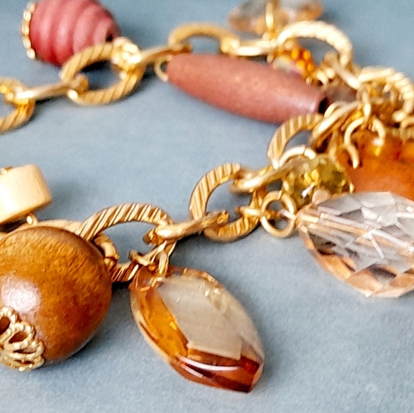 Gold Bracelet With Wooden Charms - Picture 2 of 4